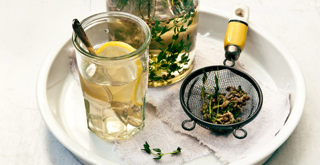 ترکیبات گیاه آویشن