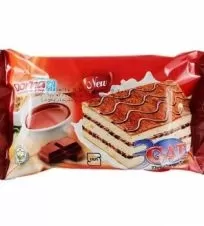 کیک اسفنجی لایه ای وانیلی با کرم کاکائو درنا ۶۰ گرمی