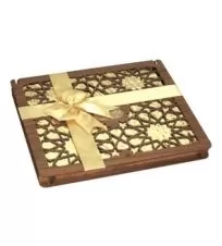 شکلات کادویی مدل پرستیژ شیرین عسل ۴۶۰ گرمی